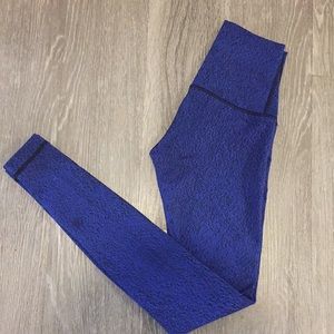 Lululemon size 4 wunder under pant